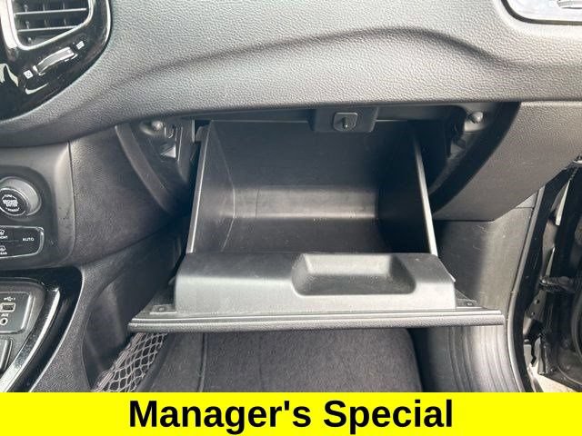 Used 2020 Jeep Compass Limited AWD/4WD image 39