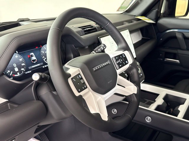 New 2026 Land Rover Defender 110 X-Dynamic SE AWD/4WD image 15