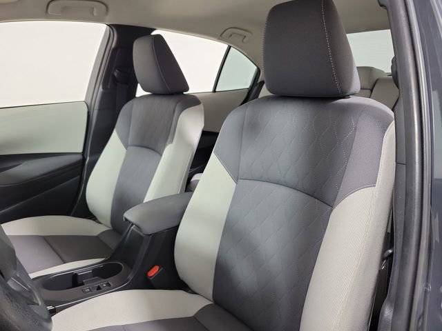 Used 2025 Toyota Corolla LE FWD image 20