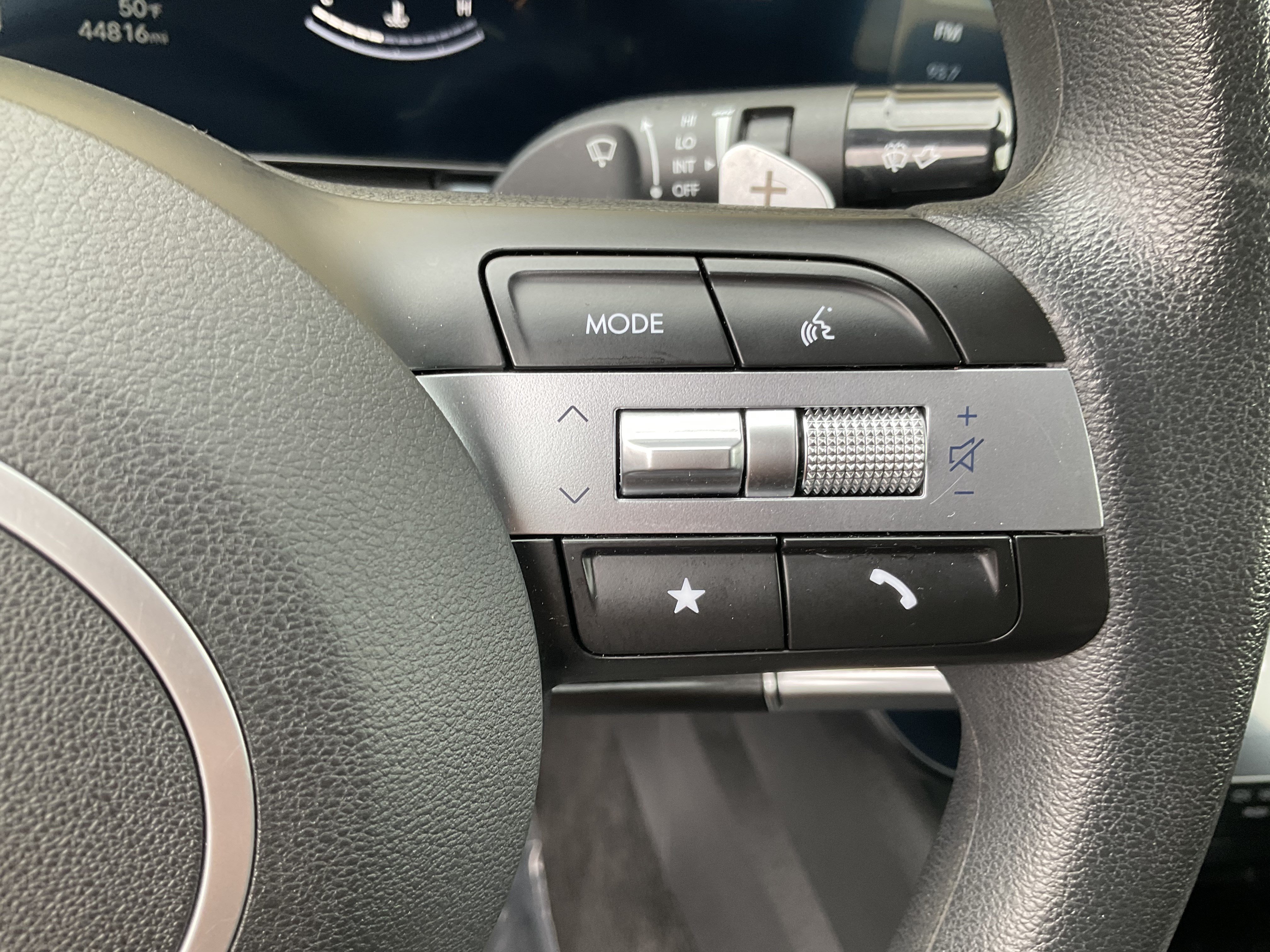 Used 2025 Hyundai Sonata SEL FWD image 30