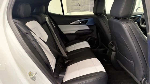 New 2026 Chevrolet Equinox EV LT FWD image 26