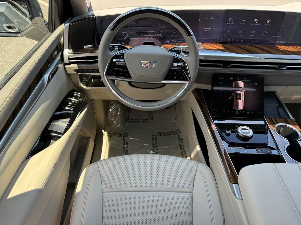 New 2026 Cadillac Escalade Platinum Sport w/ LPO, ONYX Package AWD/4WD image 15
