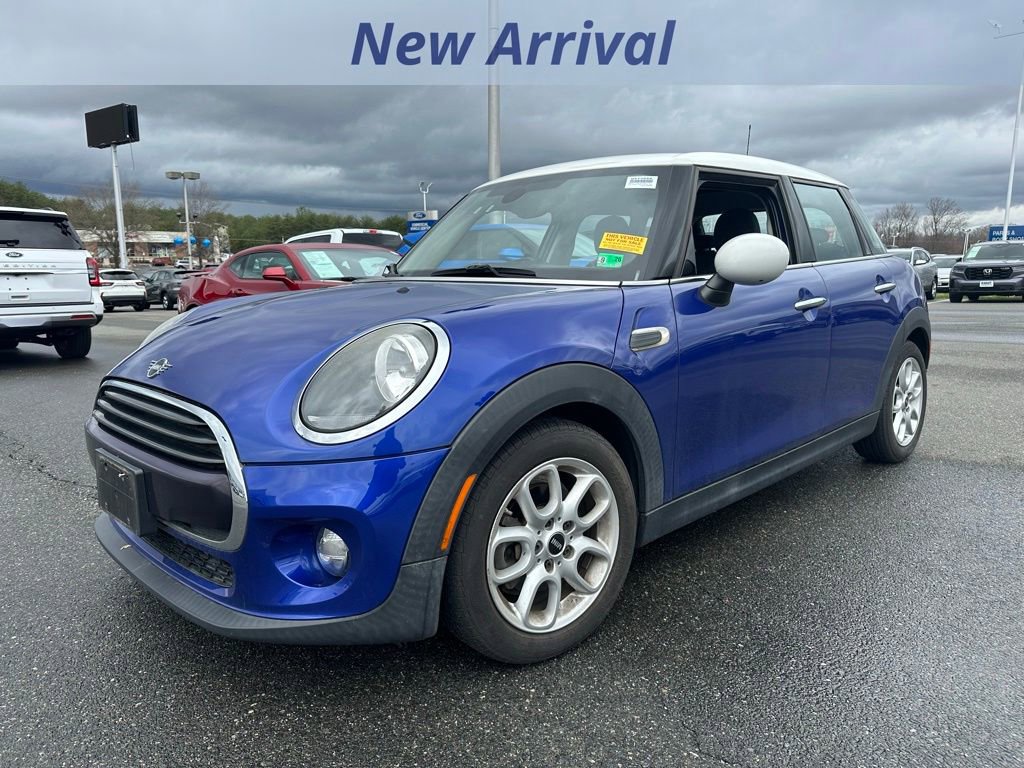 Used 2019 MINI Cooper 4-Door Hardtop video 1