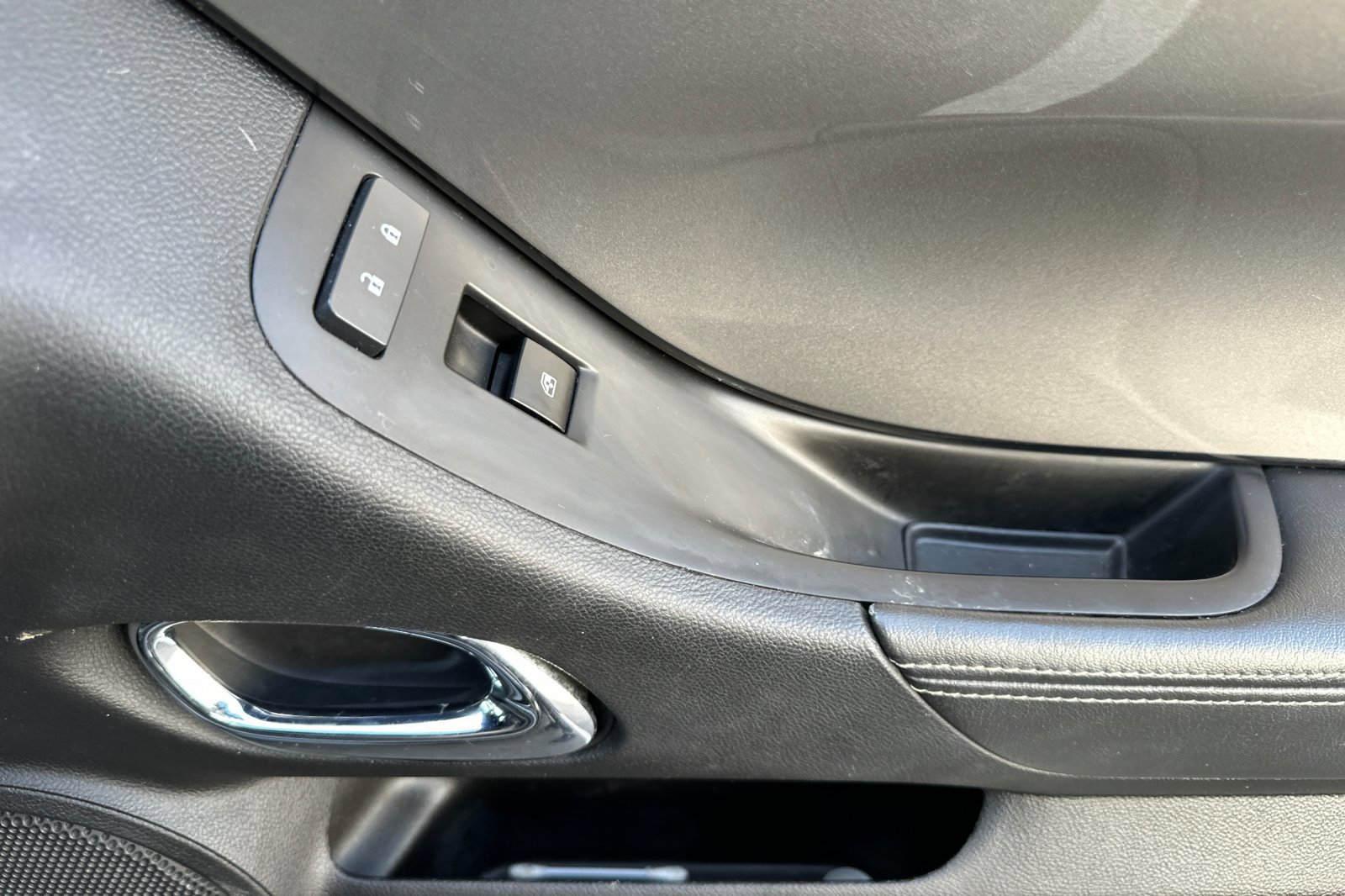 Used 2015 Chevrolet Camaro SS image 20