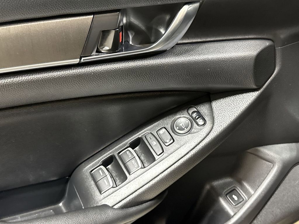 Used 2022 Honda Accord LX image 20