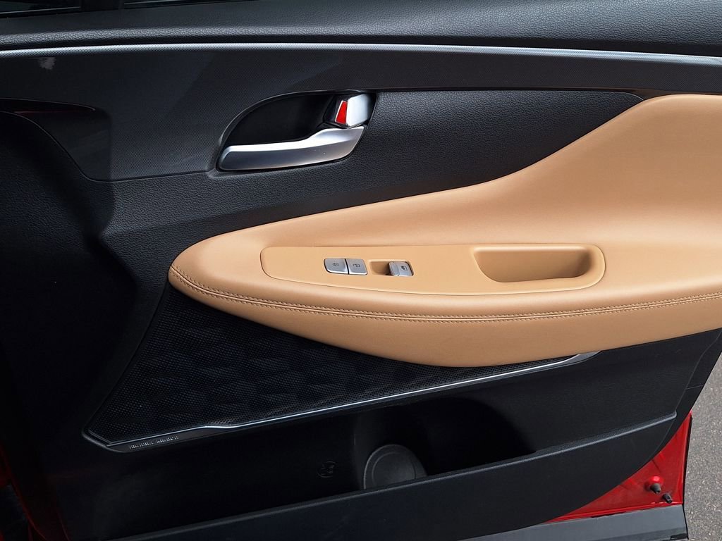 Used 2022 Hyundai Santa Fe Calligraphy image 32