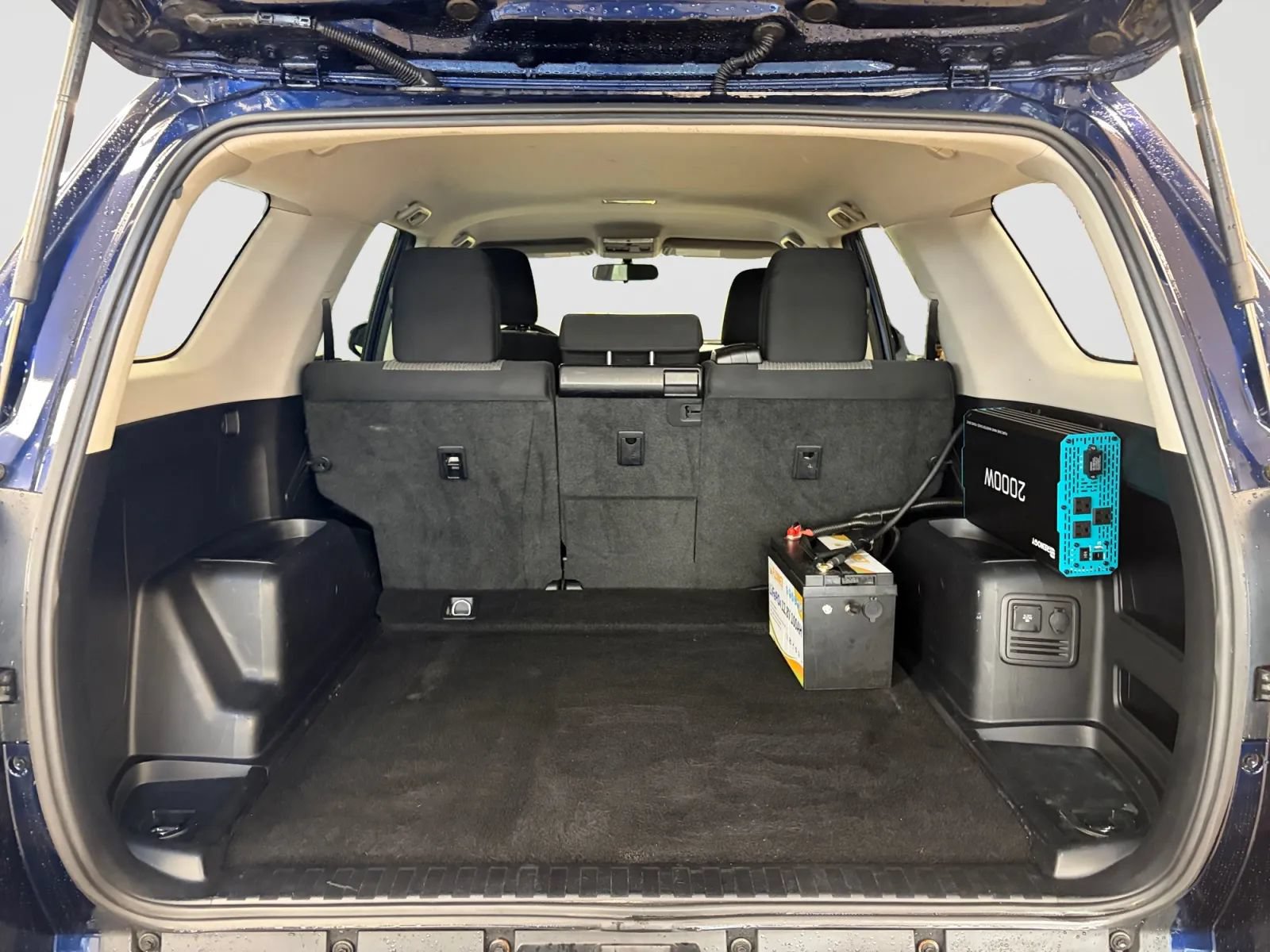 Used 2016 Toyota 4Runner SR5 AWD/4WD image 16