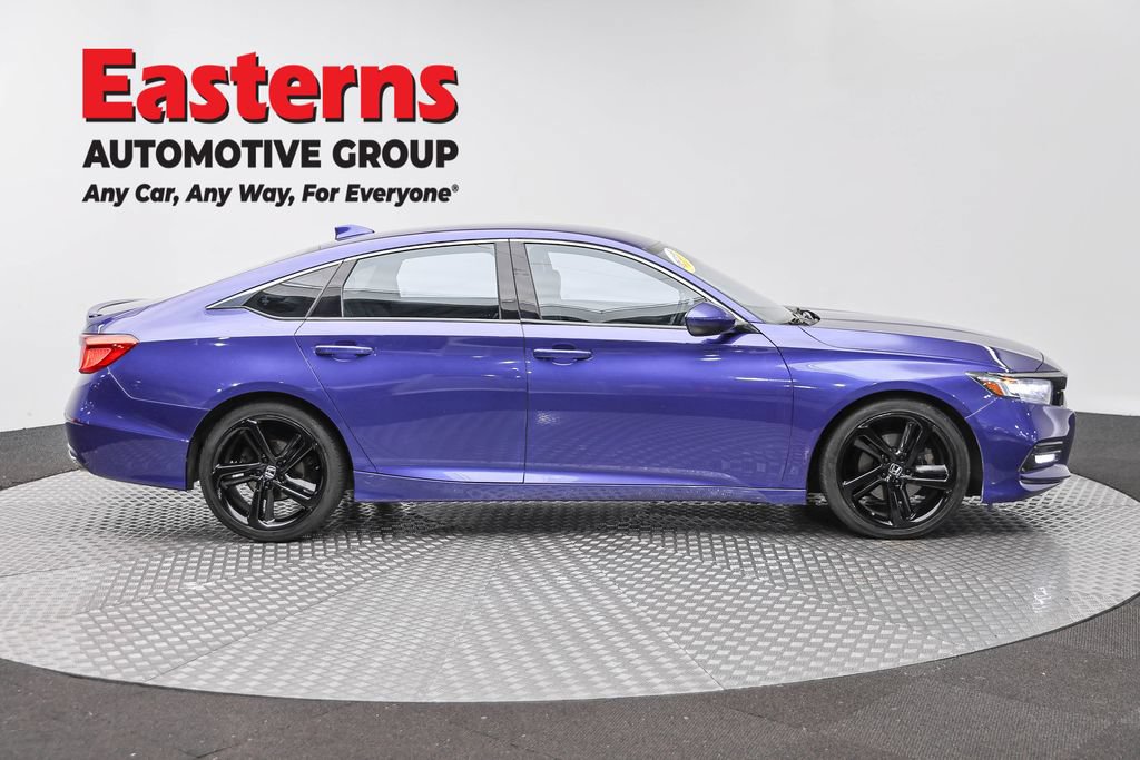 Used 2018 Honda Accord Sport image 4