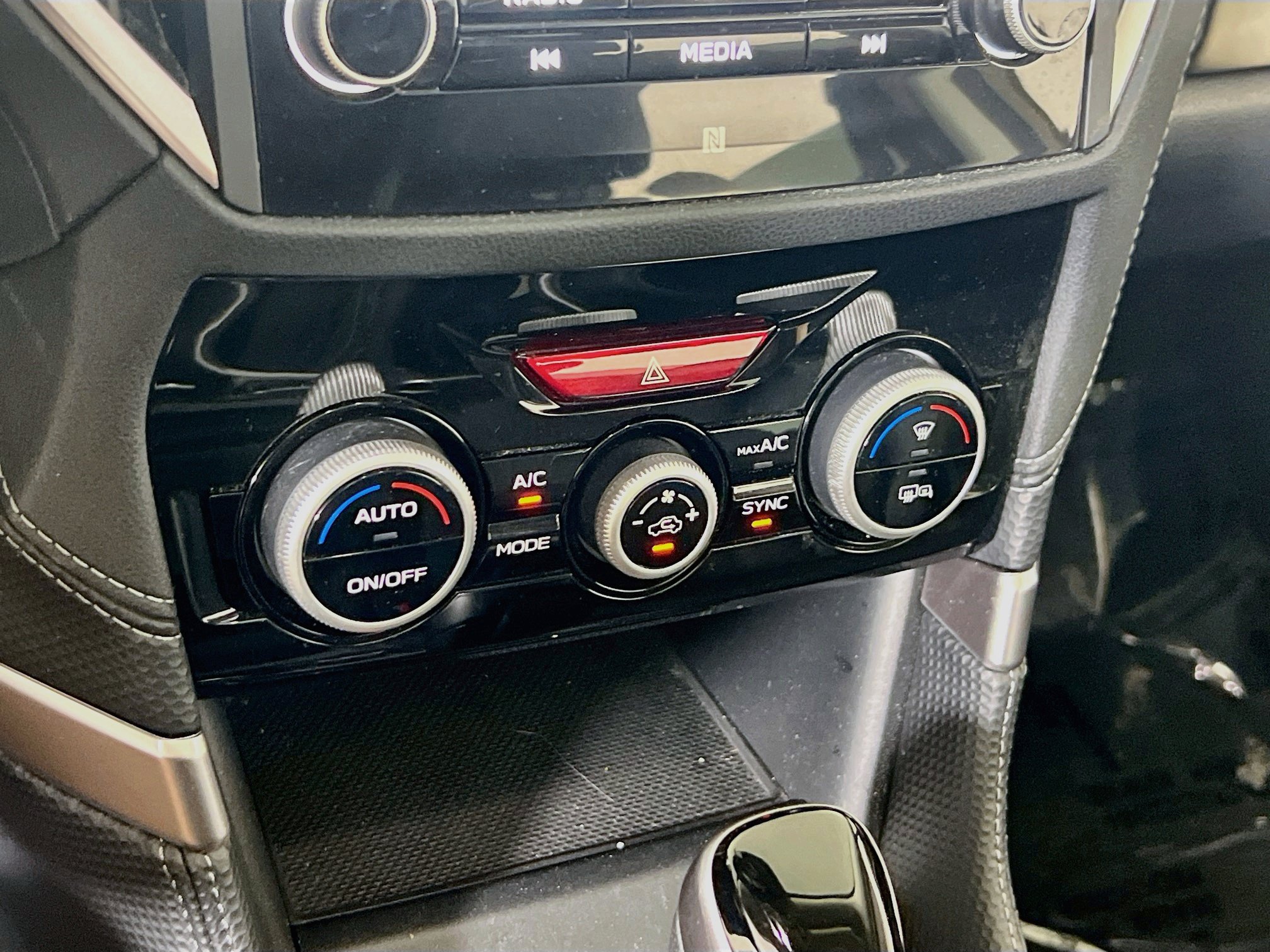Used 2022 Subaru Forester Limited AWD/4WD image 16