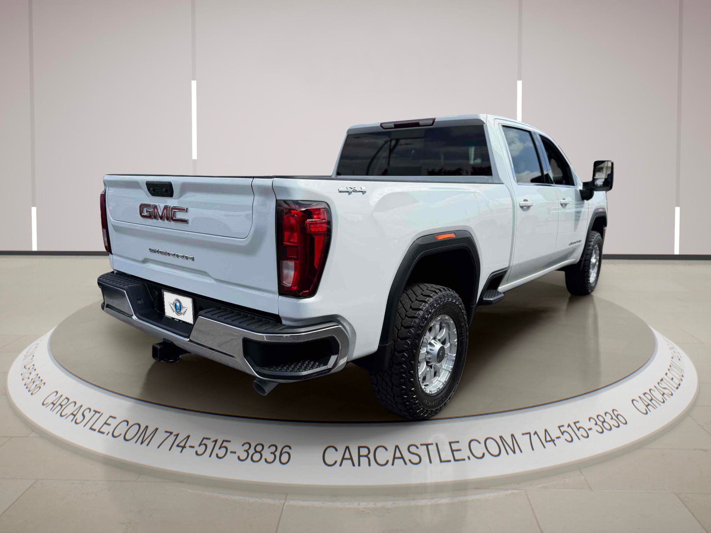 Used 2022 GMC Sierra 2500 SLE w/ Preferred Package AWD/4WD image 5