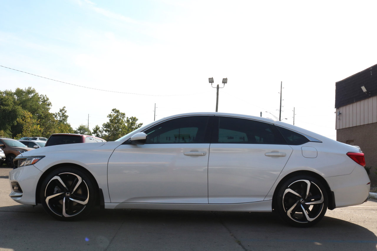 Used 2019 Honda Accord Sport image 7