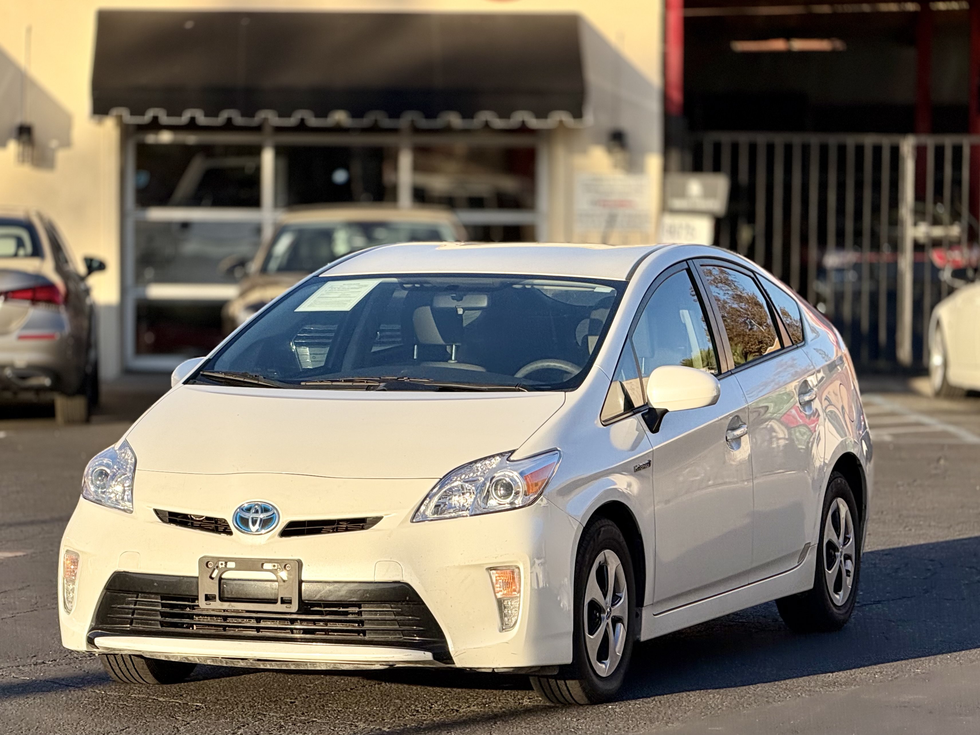 Used 2014 Toyota Prius Three FWD image 3