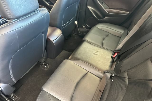 Used 2017 MAZDA MAZDA3 Grand Touring FWD image 14