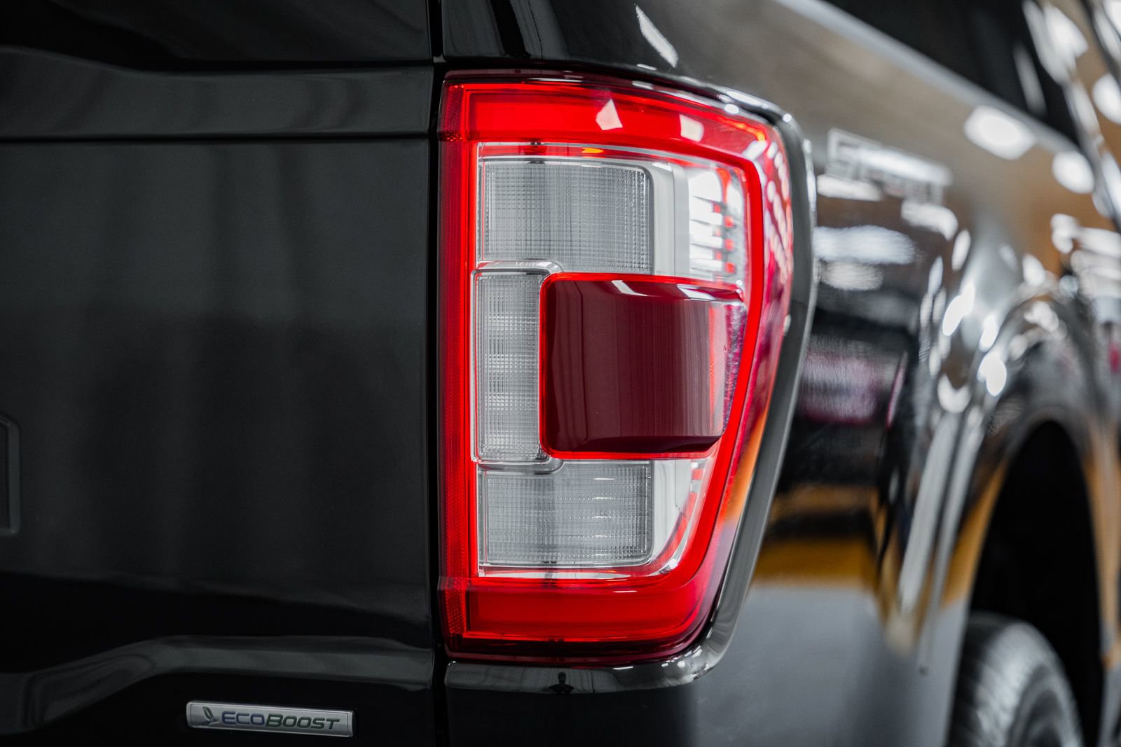 Certified 2023 Ford F150 Lariat w/ Equipment Group 502A High image 7