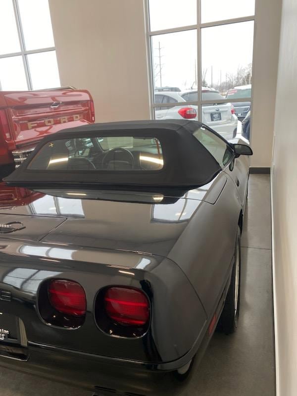 Used 1995 Chevrolet Corvette Convertible RWD image 5