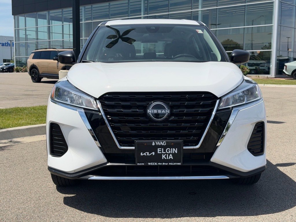 Used 2024 Nissan Kicks S FWD image 2