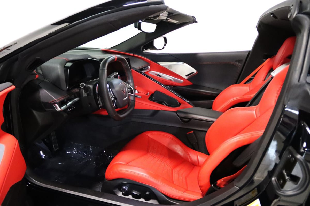 Used 2024 Chevrolet Corvette Stingray Preferred Cpe w/ 2LT RWD image 37