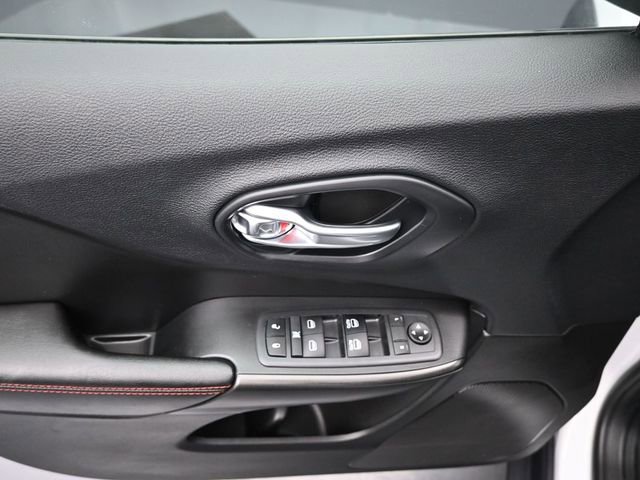 Used 2019 Jeep Cherokee Trailhawk w/ Cold Weather Group image 23