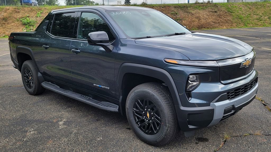 New 2026 Chevrolet Silverado EV LT image 2