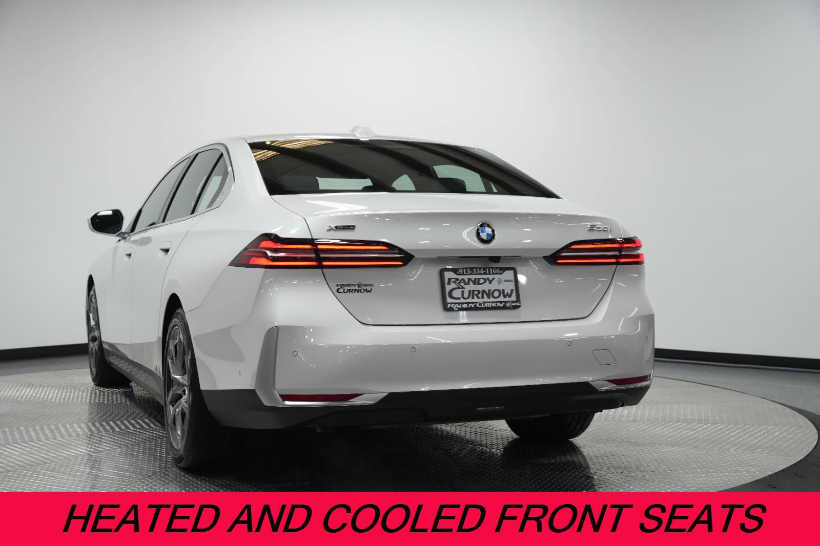 Used 2026 BMW 530i xDrive w/ Premium Package image 6