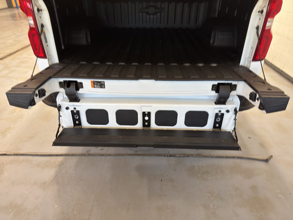 Used 2025 Chevrolet Silverado 1500 LT Trail Boss w/ LT Trail Boss Premium Package image 23