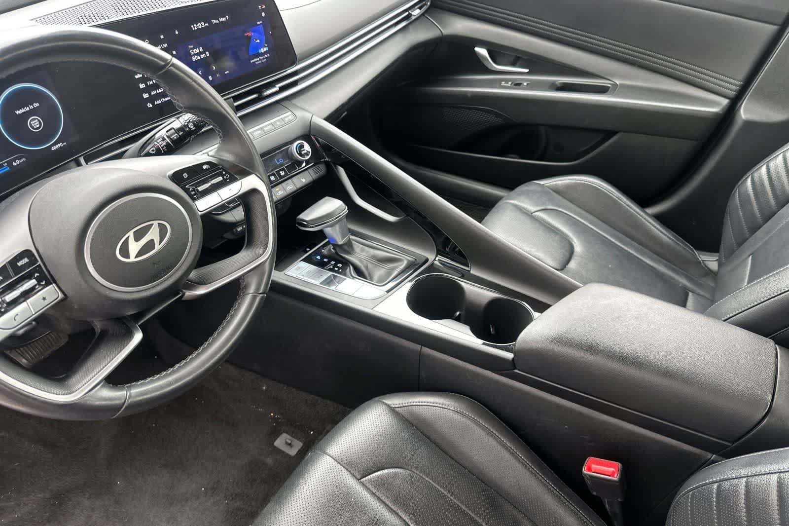 Used 2024 Hyundai Elantra Limited FWD image 11