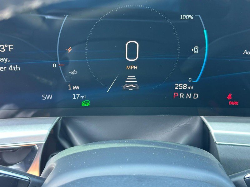 New 2025 Cadillac Lyriq Luxury image 19