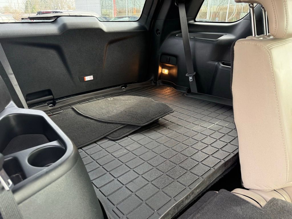 Used 2018 Ford Explorer XLT w/ Equipment Group 202A image 24