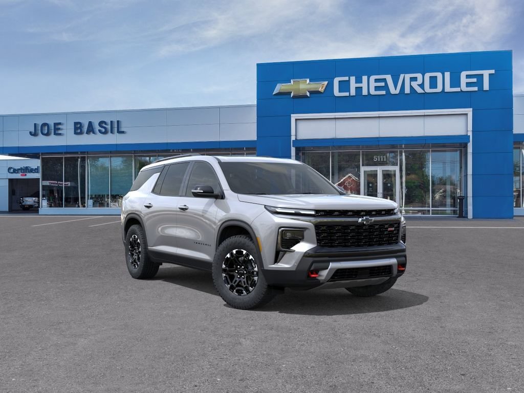 New 2027 Chevrolet Traverse Z71 w/ Enhanced Driving Package