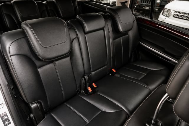 Used 2011 Mercedes-Benz GL 450 4MATIC image 28