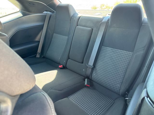 Used 2021 Dodge Challenger SXT image 30