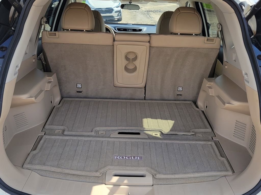 Used 2015 Nissan Rogue SL w/ SL Premium Package image 37