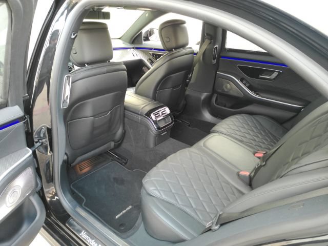 Used 2023 Mercedes-Benz S 580 4MATIC Sedan w/ AMG Line image 22
