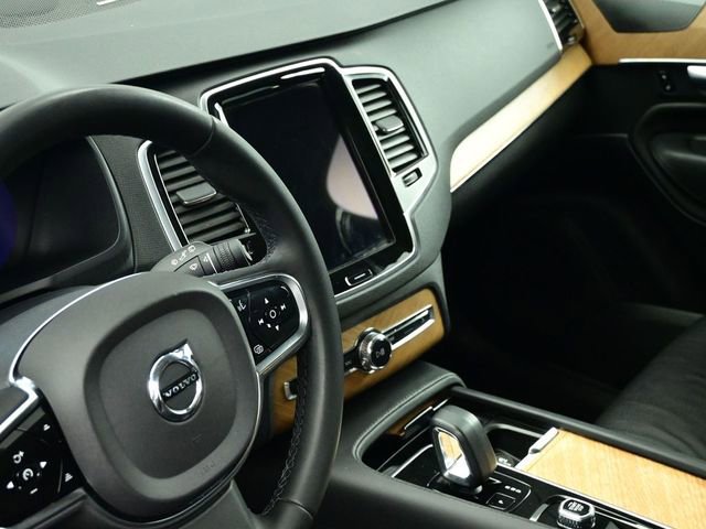 Used 2023 Volvo XC90 B6 Plus w/ Protection Package image 51