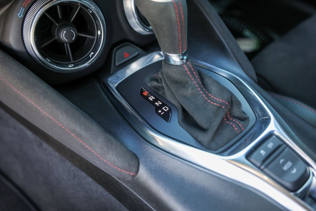 Used 2021 Chevrolet Camaro ZL1 image 18