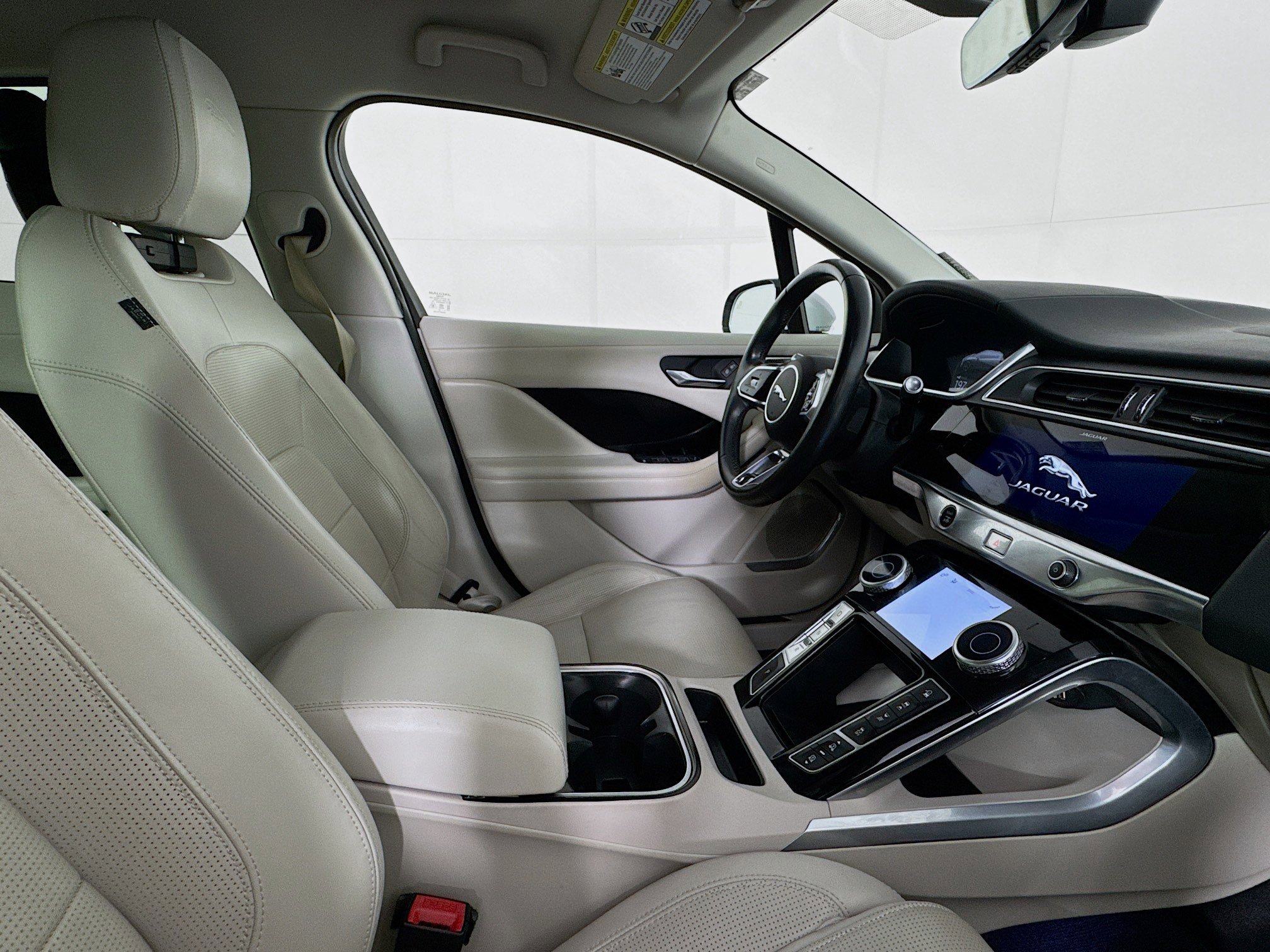 Used 2020 Jaguar I-PACE HSE image 28