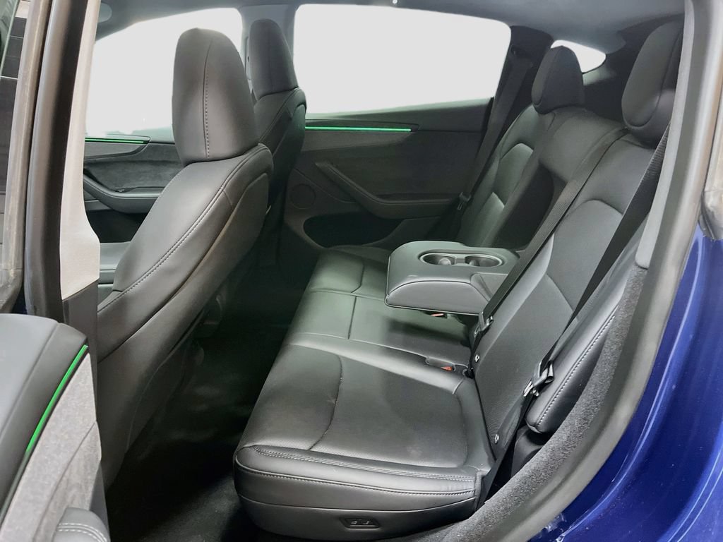 Used 2026 Tesla Model Y Long Range AWD/4WD image 23