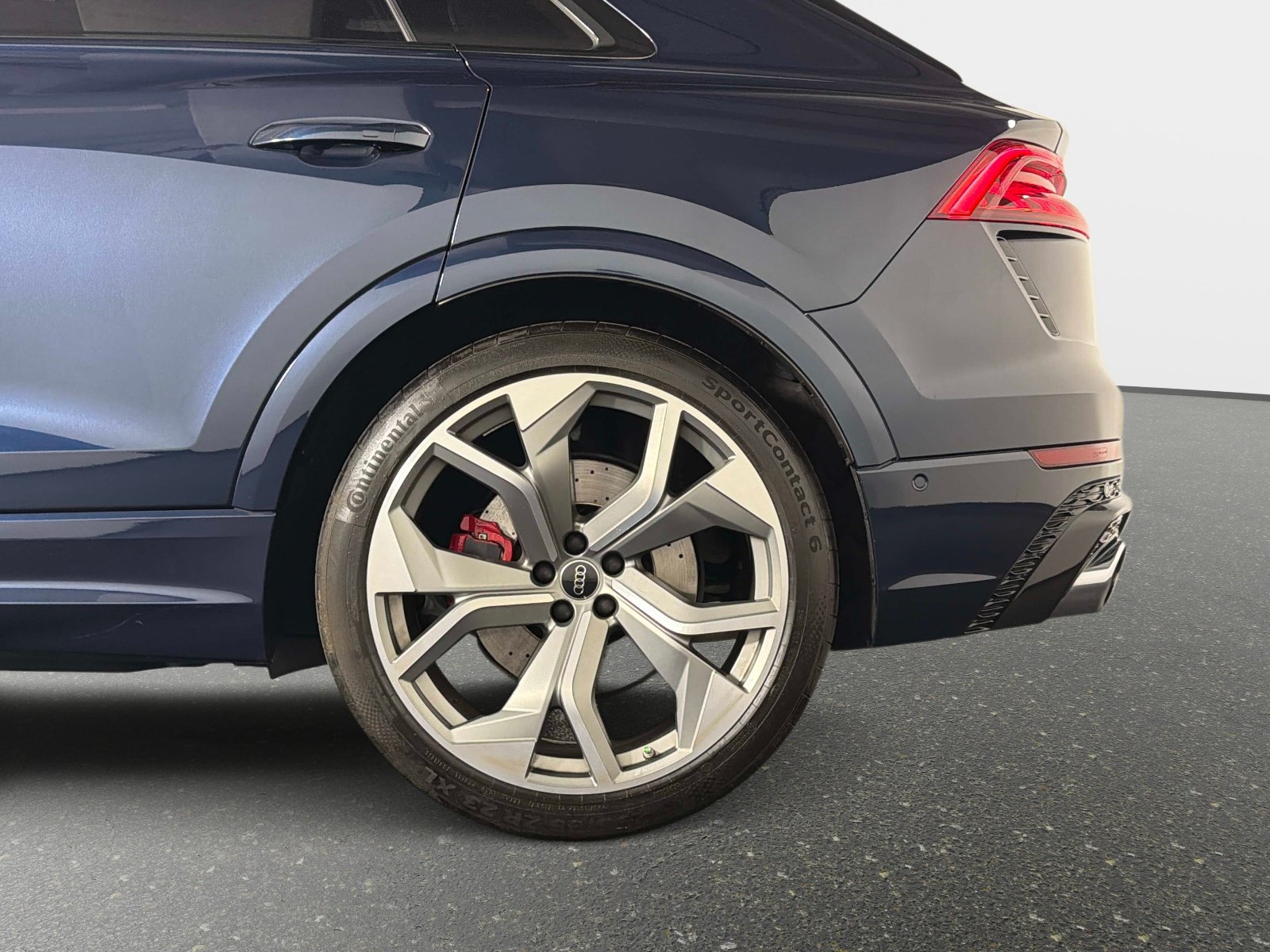 Used 2024 Audi RS Q8 AWD/4WD image 13