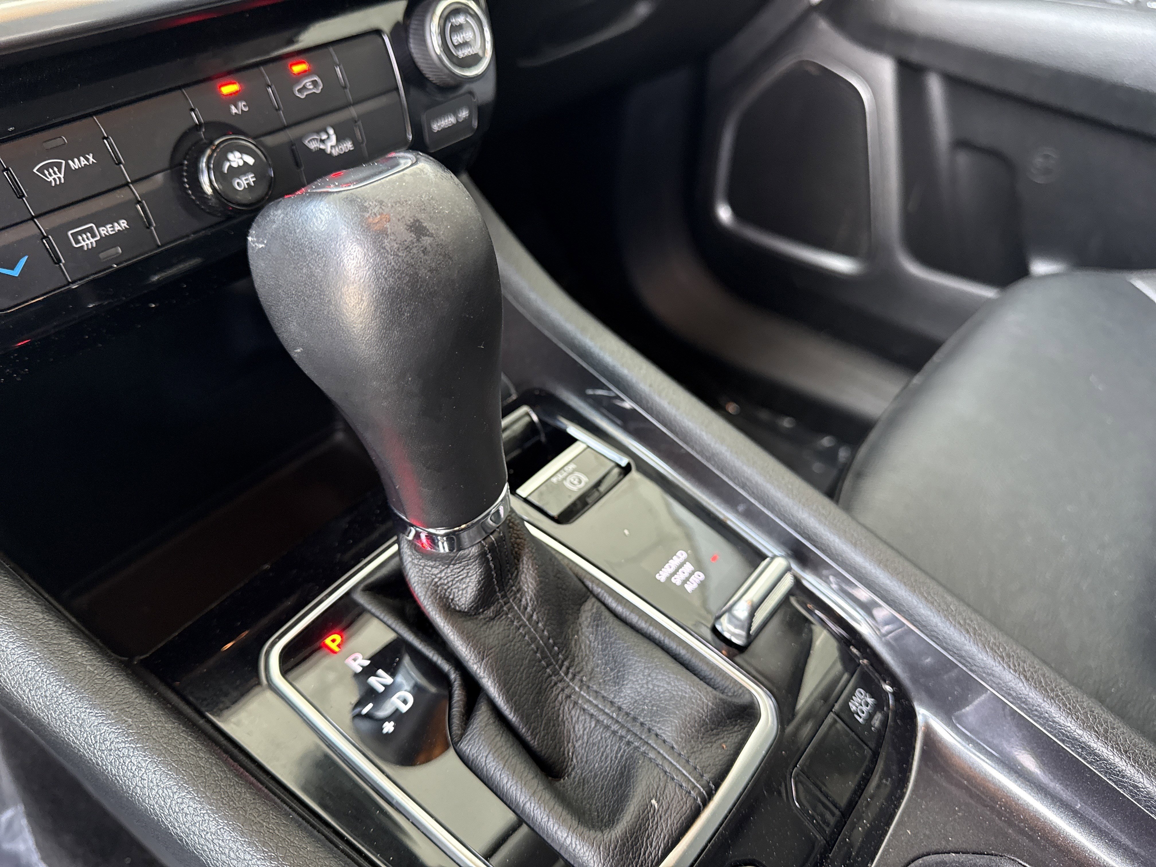 Used 2022 Jeep Compass Latitude image 24