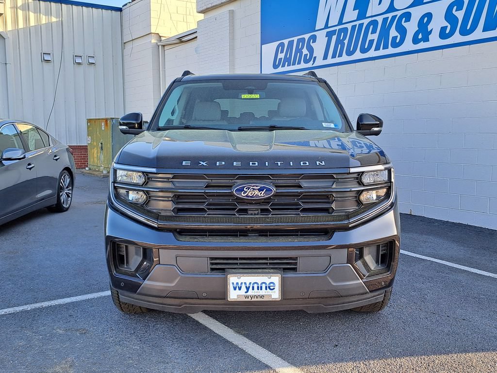 New 2026 Ford Expedition Max Active AWD/4WD image 2