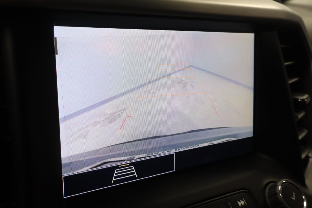 Used 2023 GMC Acadia SLE FWD image 3