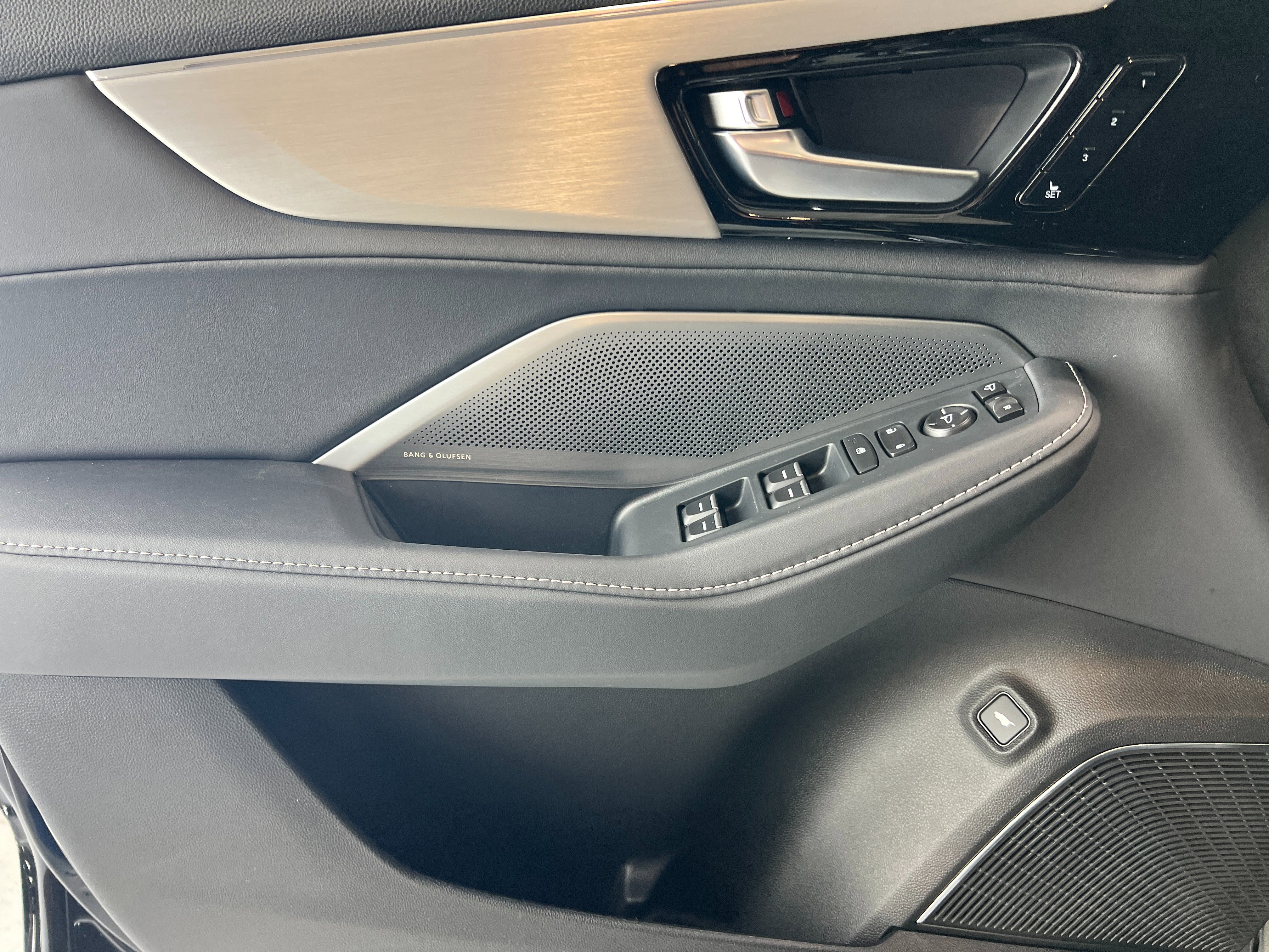 New 2026 Acura MDX SH-AWD w/ Technology Package image 16