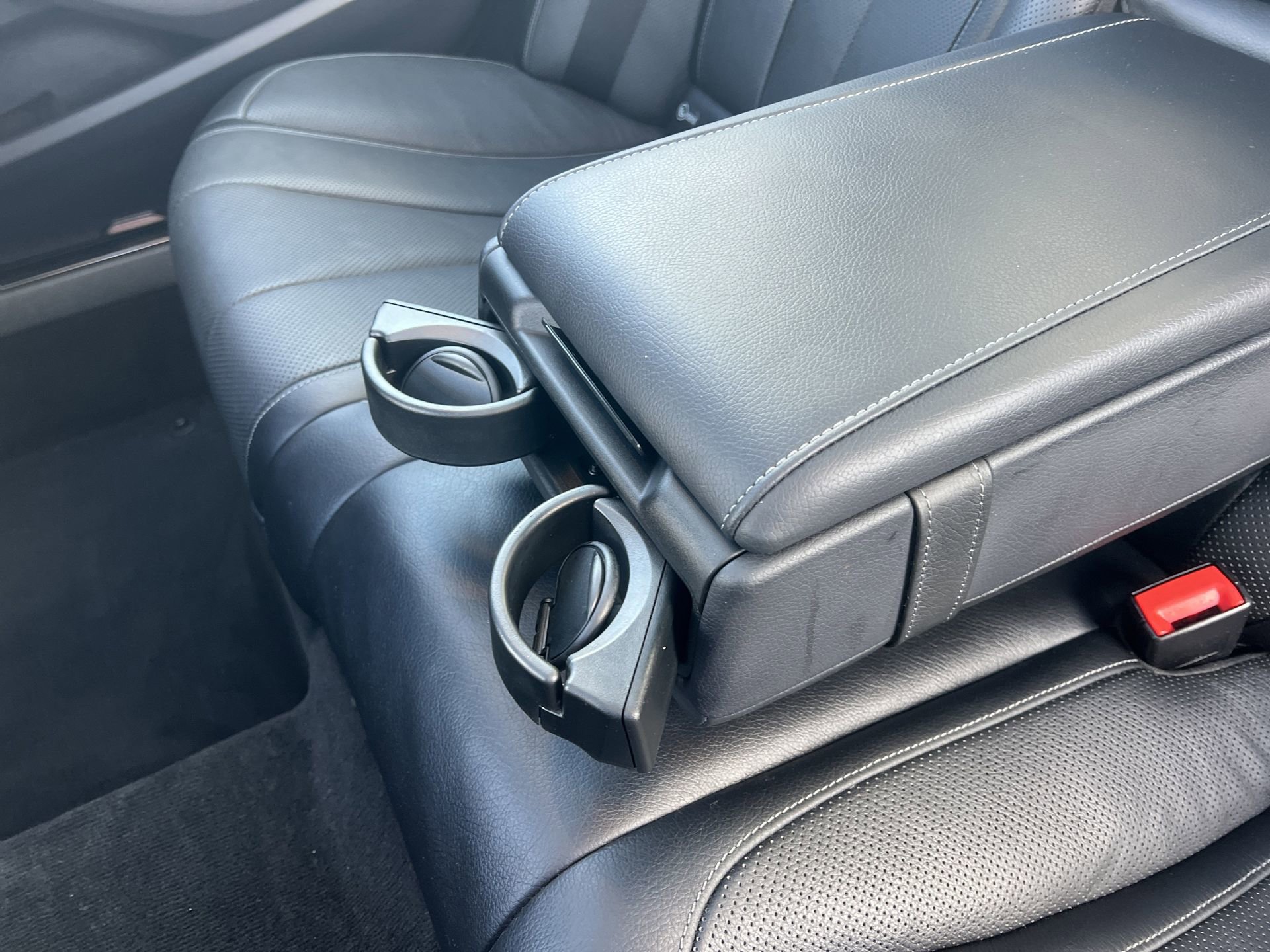 Used 2018 Mercedes-Benz S 450 Sedan image 22