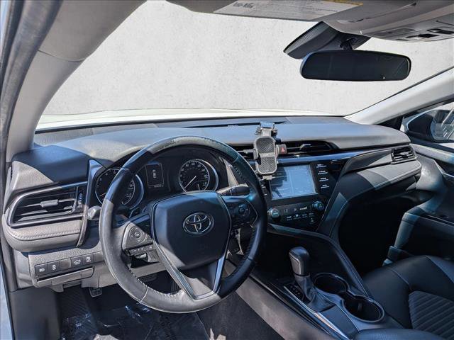 Used 2019 Toyota Camry SE image 9