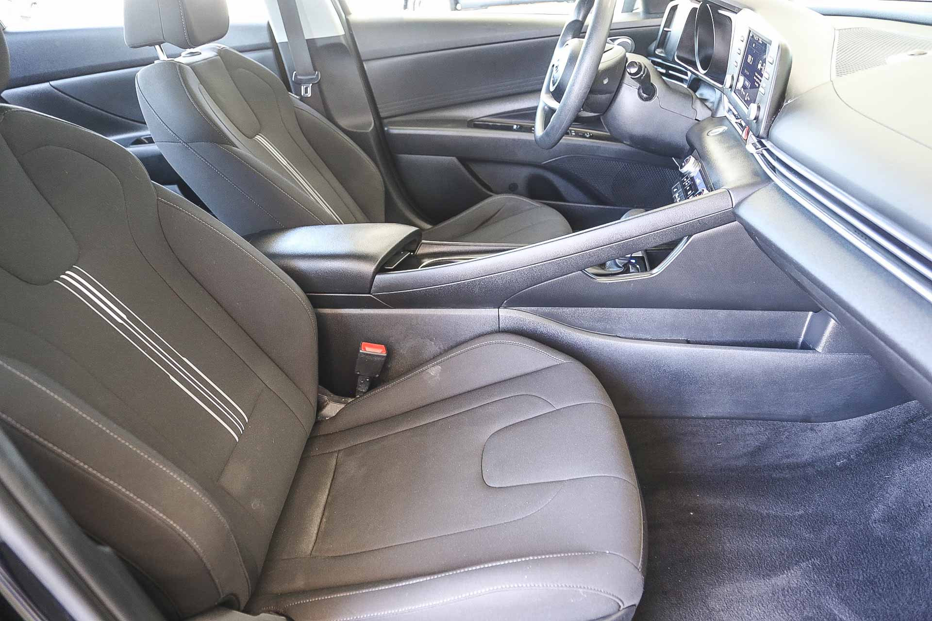 Used 2023 Hyundai Elantra Blue FWD image 19