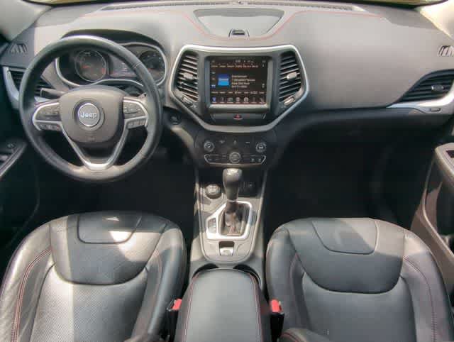 Used 2015 Jeep Cherokee Trailhawk w/ Leather Interior Group AWD/4WD image 16