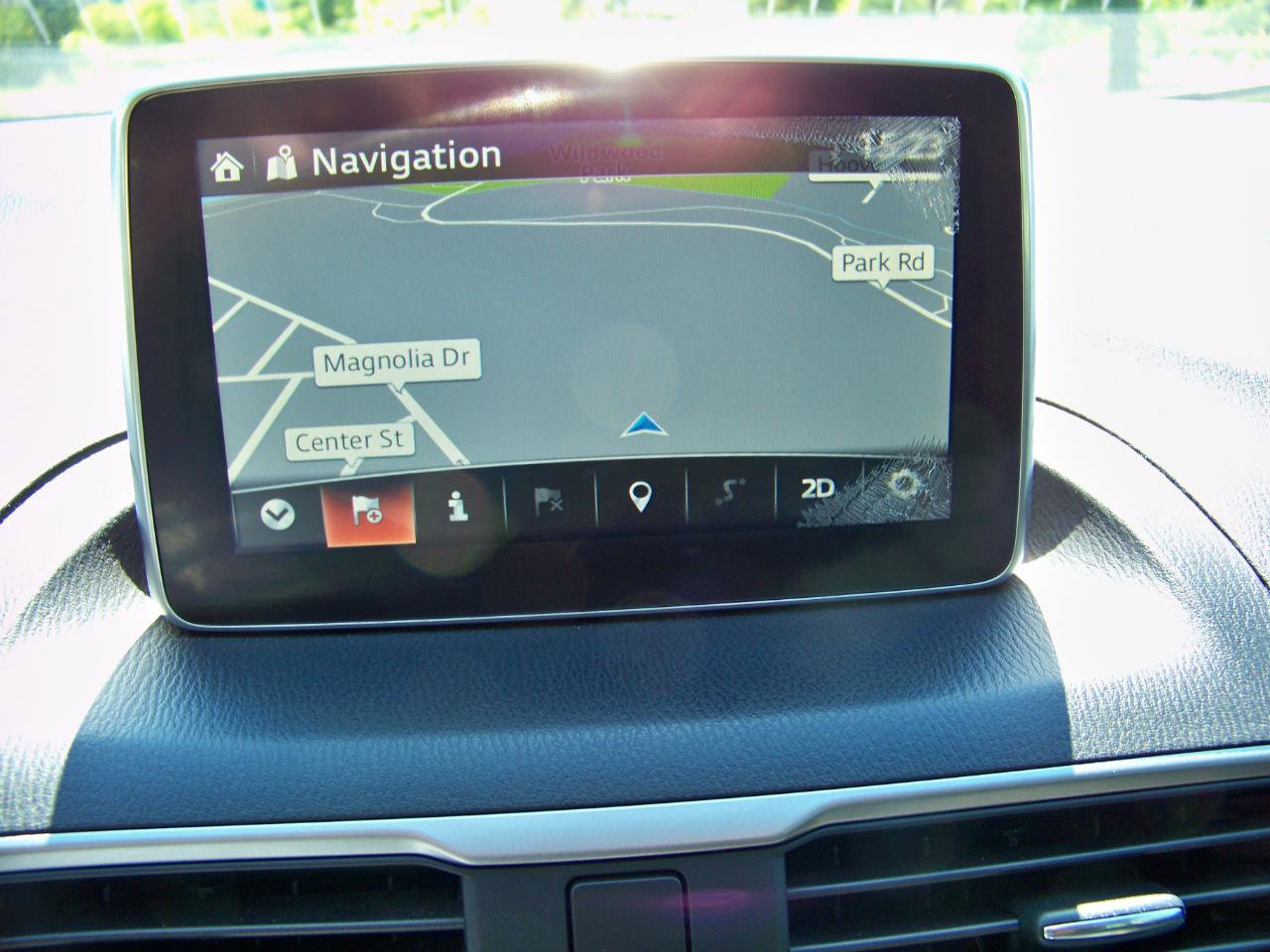 Used 2014 MAZDA MAZDA3 i Touring w/ Technology Package FWD image 20