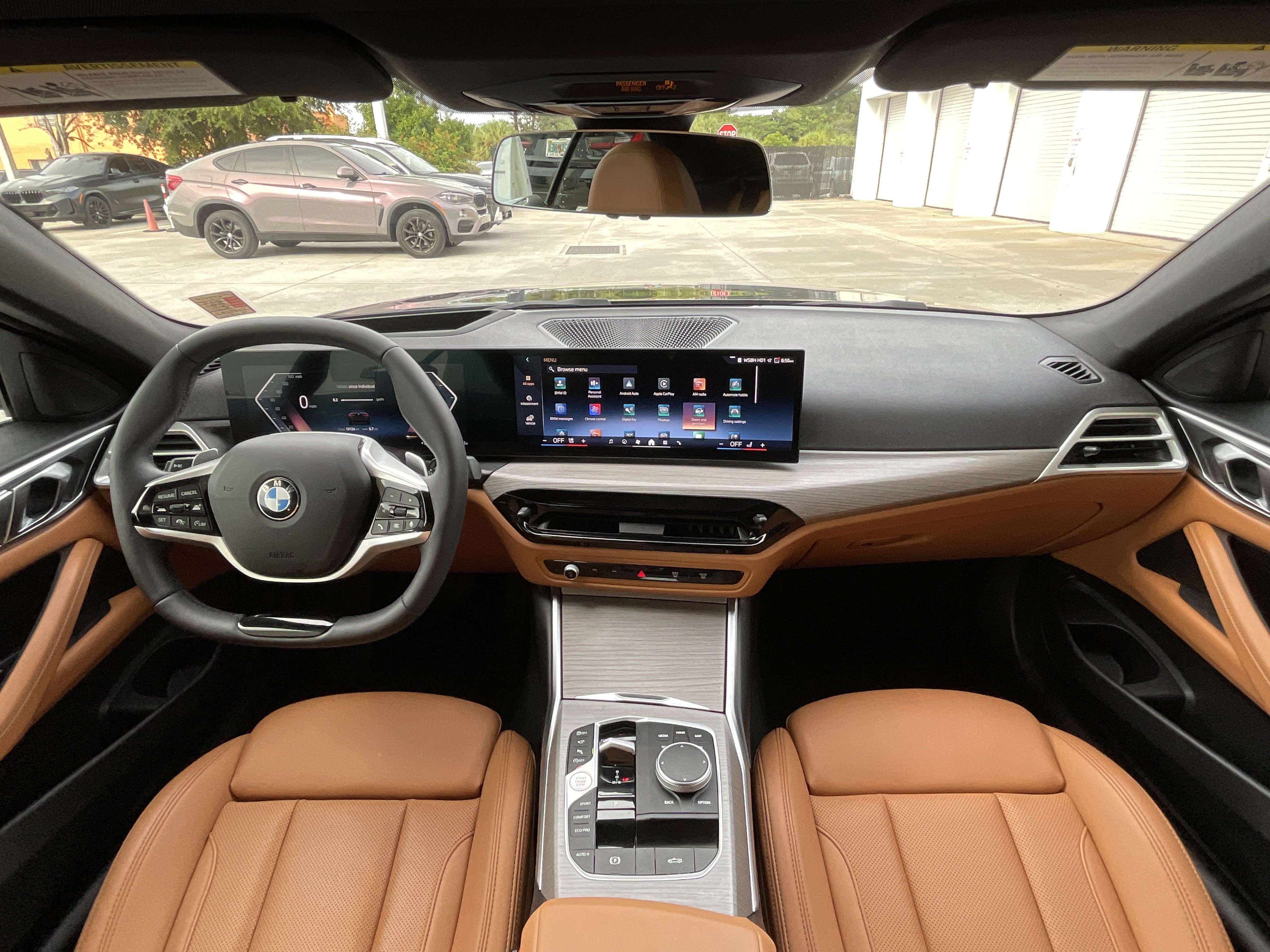 Used 2025 BMW 430i Convertible w/ Premium Package RWD image 17