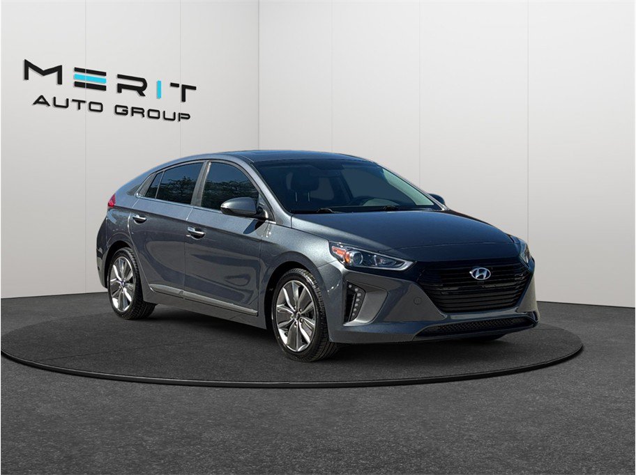 Used 2017 Hyundai Ioniq Limited FWD video 1
