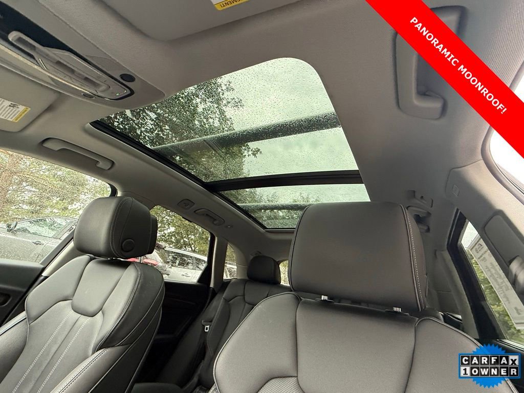Used 2021 Audi Q5 e Prestige w/ Prestige Package image 35